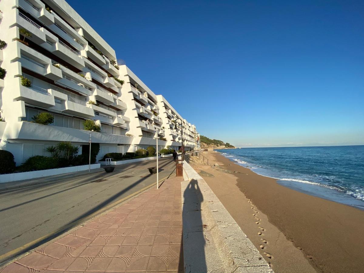 Apartamento Ponent - Espectaculares vistas al mar Sant Pol de Mar Exterior foto